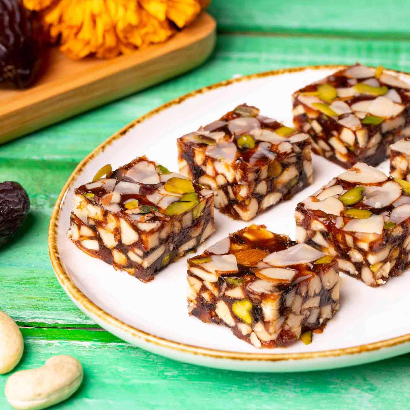 SF Khajoor Dryfruit